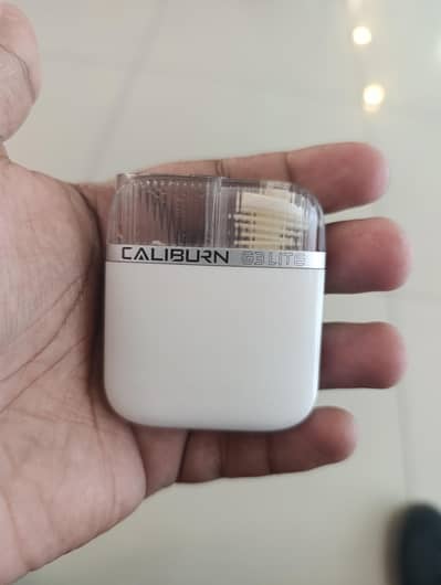 Caliburn G3 Lite Vape  in 10 by 10 Condition