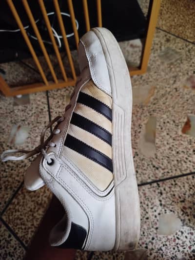 ADIDAS CASUAL MEN SHOES (white)