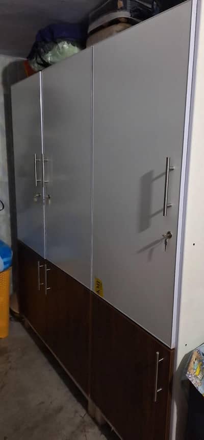 wardrobes/wooden Wardrobe/almari/3 Door Wardrobes