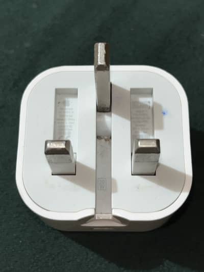 APPLE 20 WATT A++ MERCANTILE ADAPTER along Original Interlink Cable