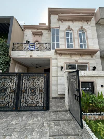 5 Marla Brand New House Are Available For Sale In Park View City