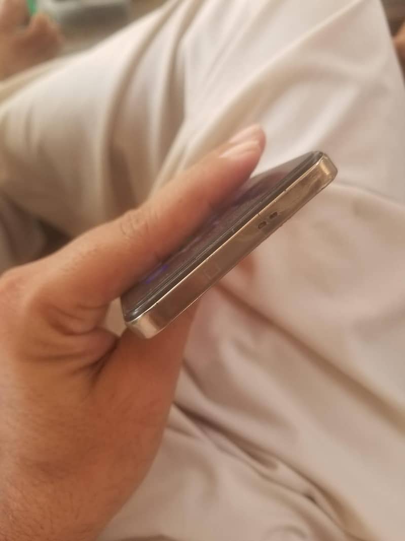 Infinix Note 30 1