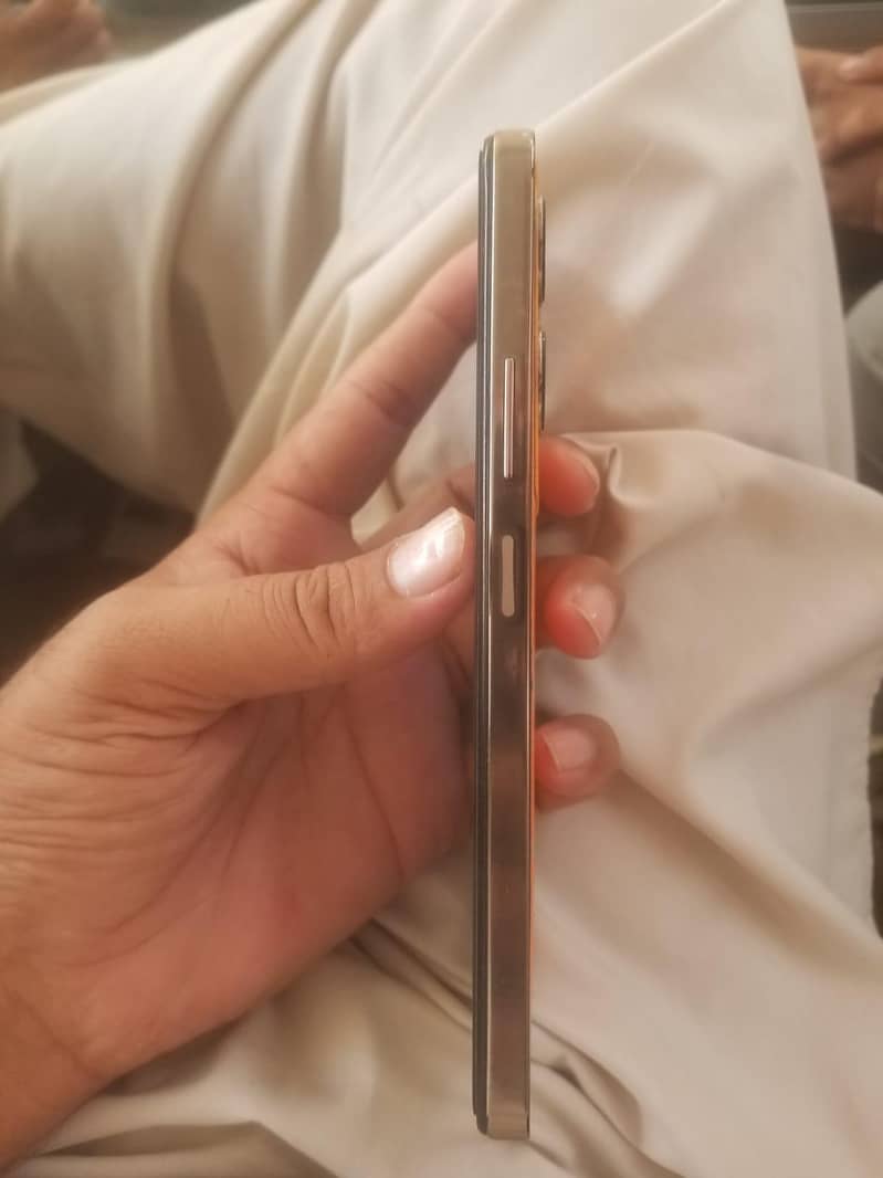 Infinix Note 30 3