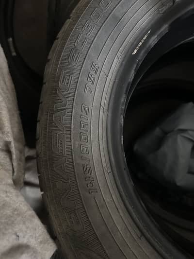 Dunlop tyres 145/80  R13  for Suzuki Alto