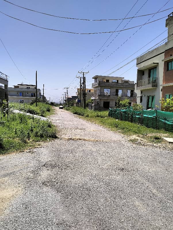 Corner Plot For Sale 1