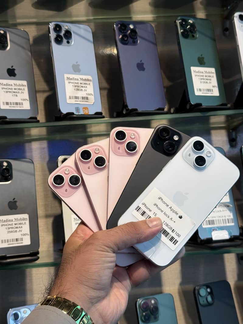 Apple iPhone 15 plus 2