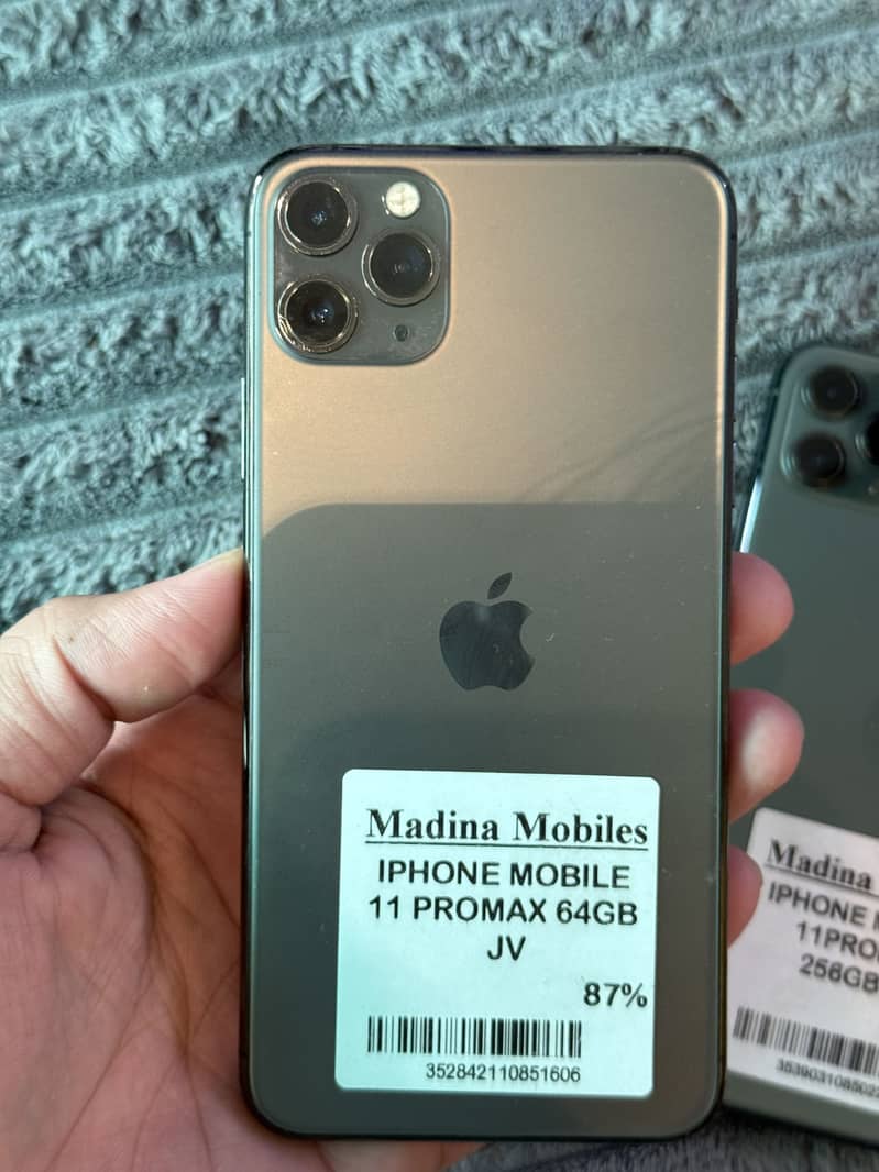 Apple iPhone 15 plus 7