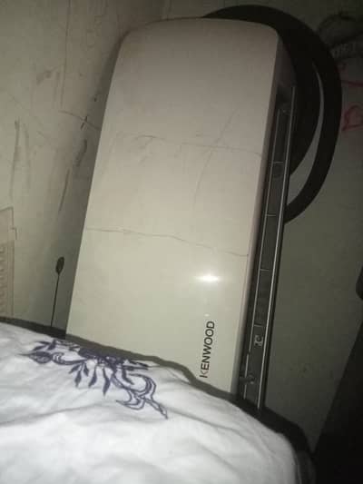 AC VERY GOOD CONDITION COLD