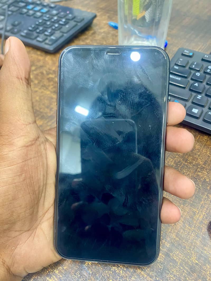 Apple iPhone 11 1