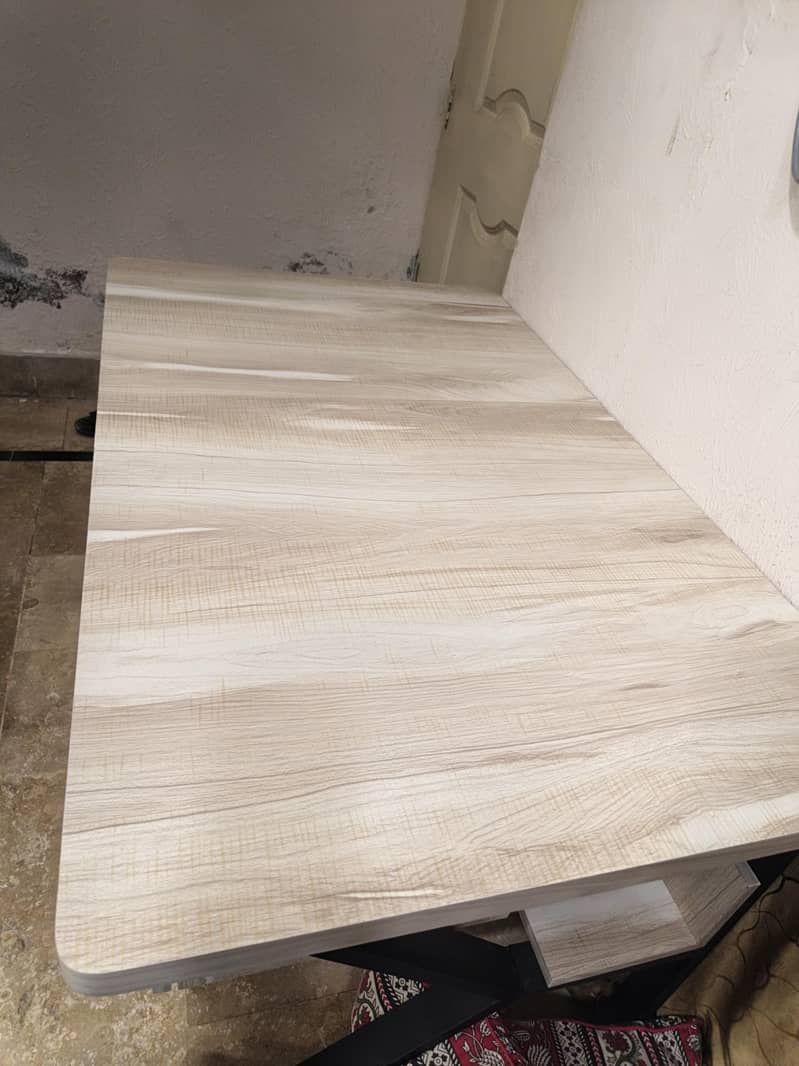 Table For Study and Laptop office using 2