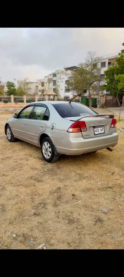 Honda Civic EXi 2004