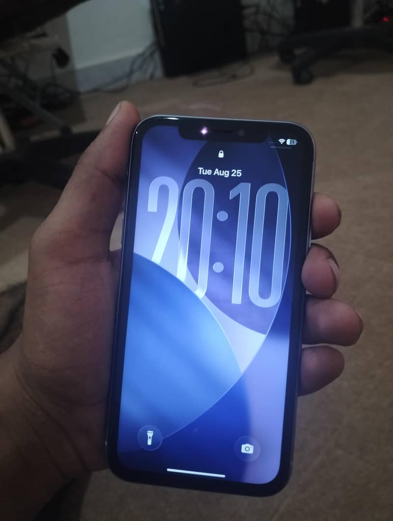 Apple iPhone 11 6