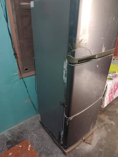 HAIER USED REFRIGERATOR FOR SELL