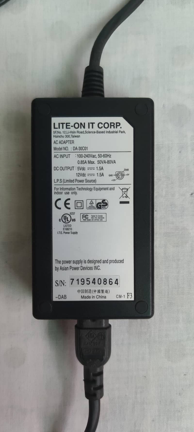 EXTERNAL/PORTABLE DVD/CD REWRITABLE DRIVE 6