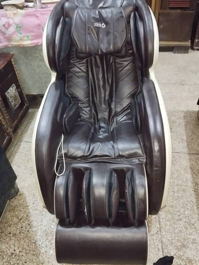 Zero massage chair zero gravity 1