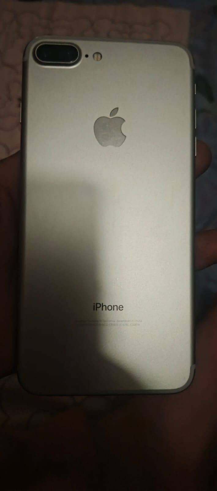 Apple iPhone 7 Plus 1