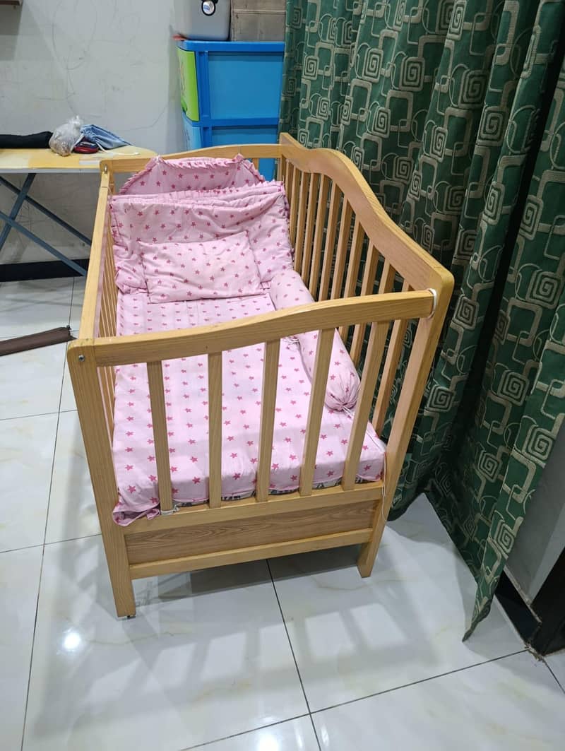 Baby Cot 2