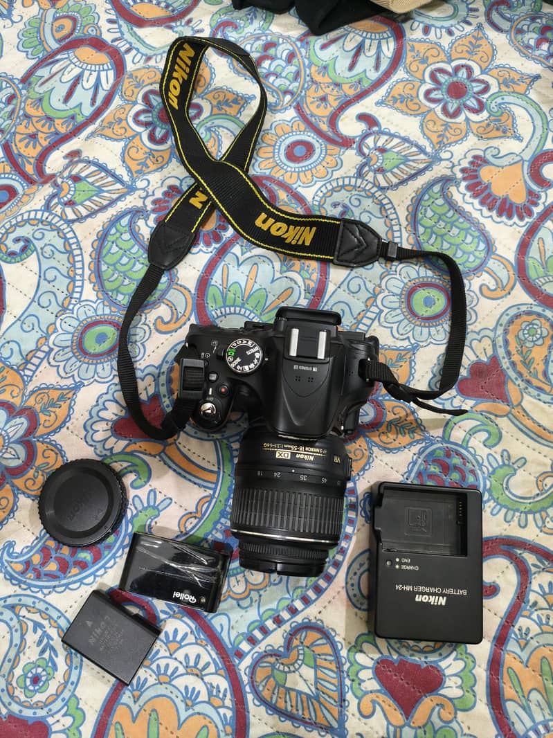 Nikon D5200 0