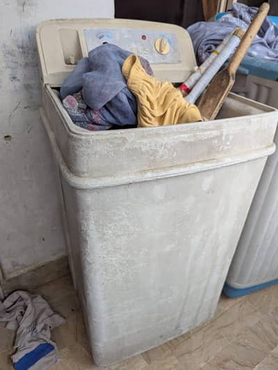 Washing Machine for Sale – Good Condition