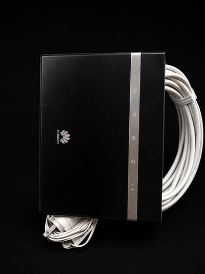 Huawei b315 wifi router ha all sim unlocked our long rang antena bi ha