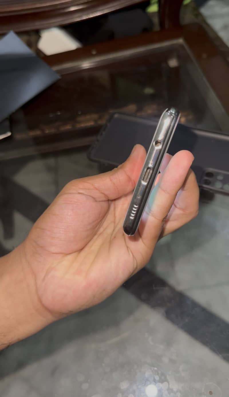 Samsung A71 3