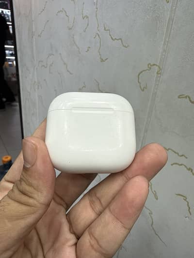 Air pods 4