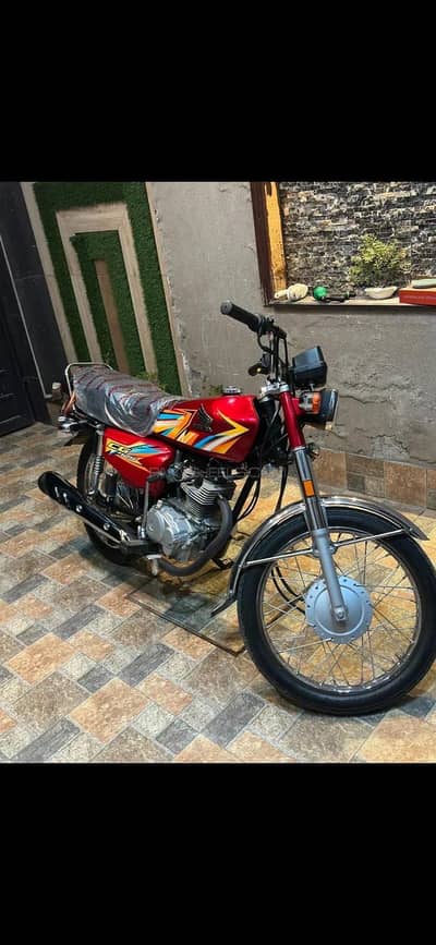 125 | Bike Honda CG 125  | Model 2026 |1 week Used | 200km Used |