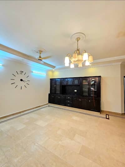 14 Marla Ground Floor Prime Location All Facilities Gas Electric Separate G-13