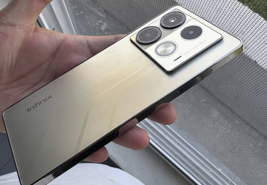 Infinix Note 40 1