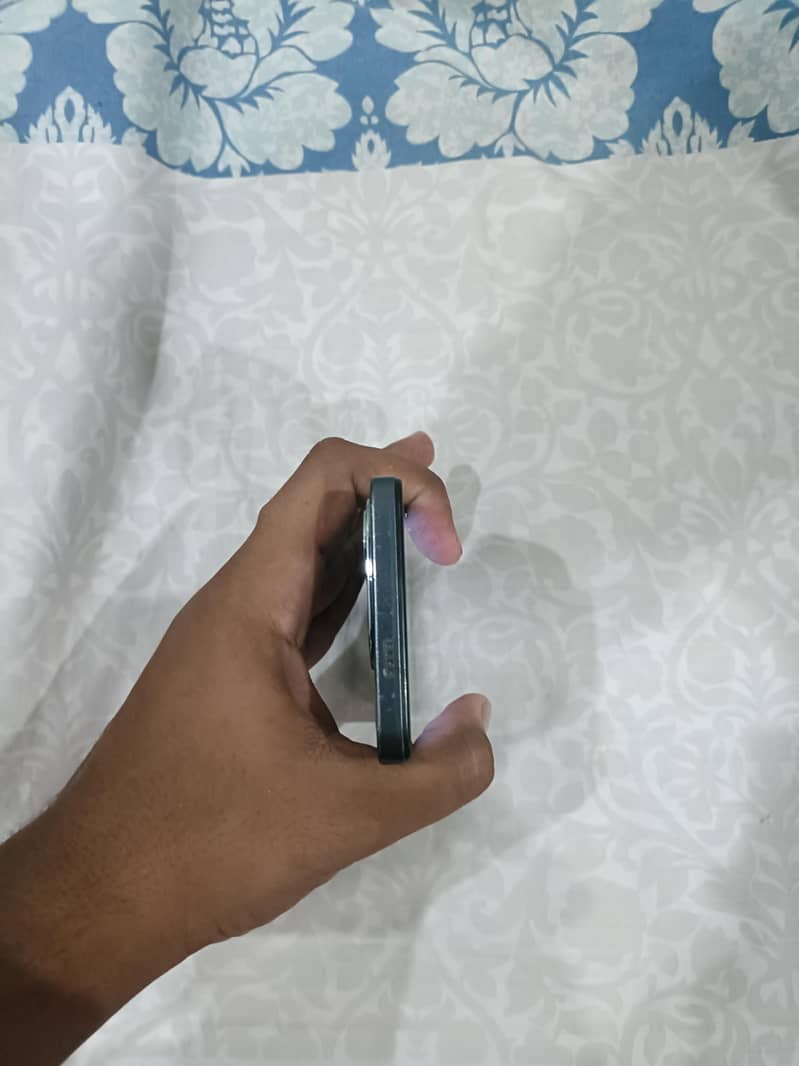 Tecno Spark 20 3