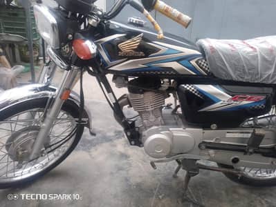 Honda CG 125 2025 Model  - Low Mileage - Brand New Condition