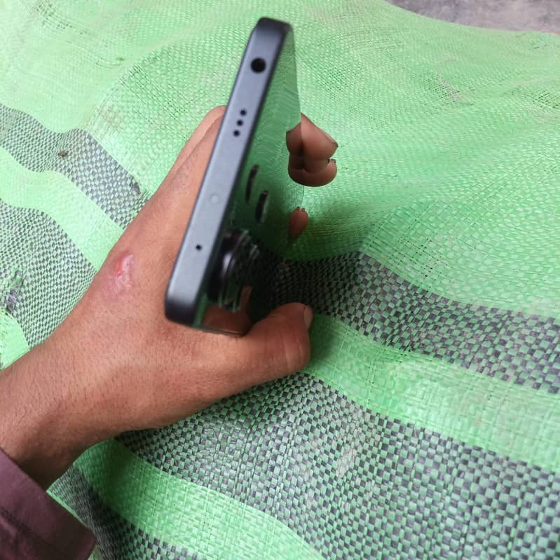 Xiaomi Redmi Note 13 8+8 256 3