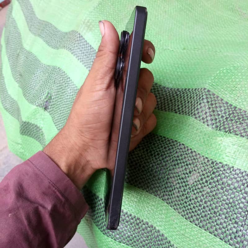 Xiaomi Redmi Note 13 8+8 256 4