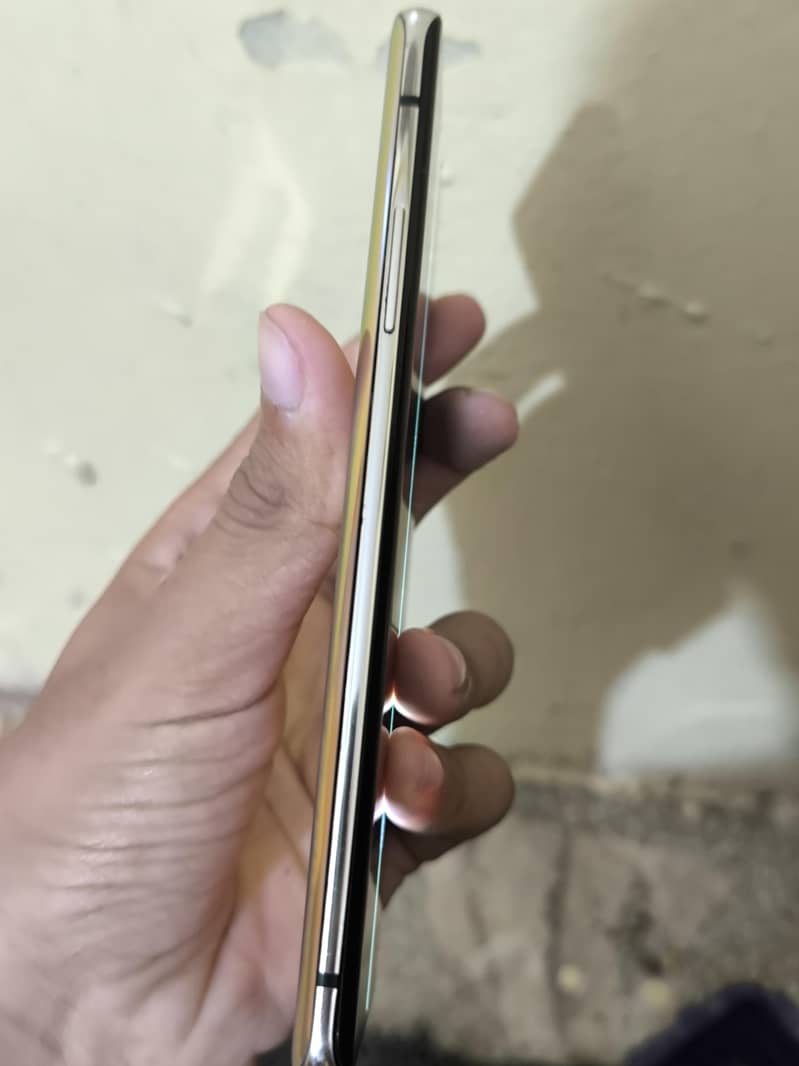 One Plus 8 5