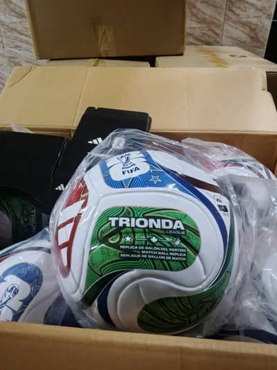 Trionda Adidas Replica Football