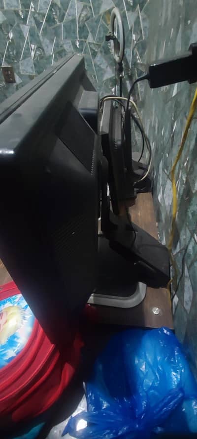 hp lcd monitor 24 inch