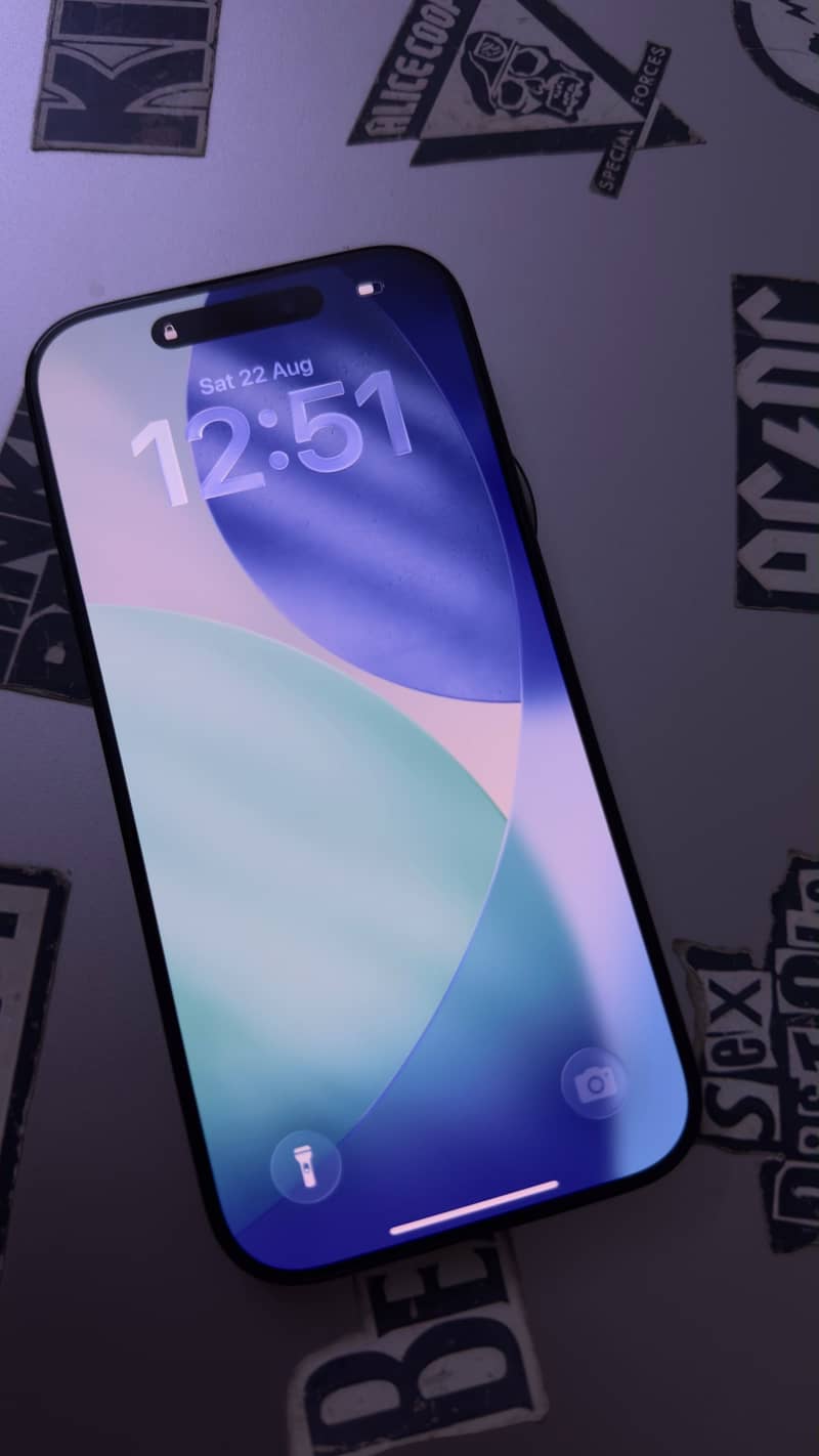Apple iPhone 16 Pro 2