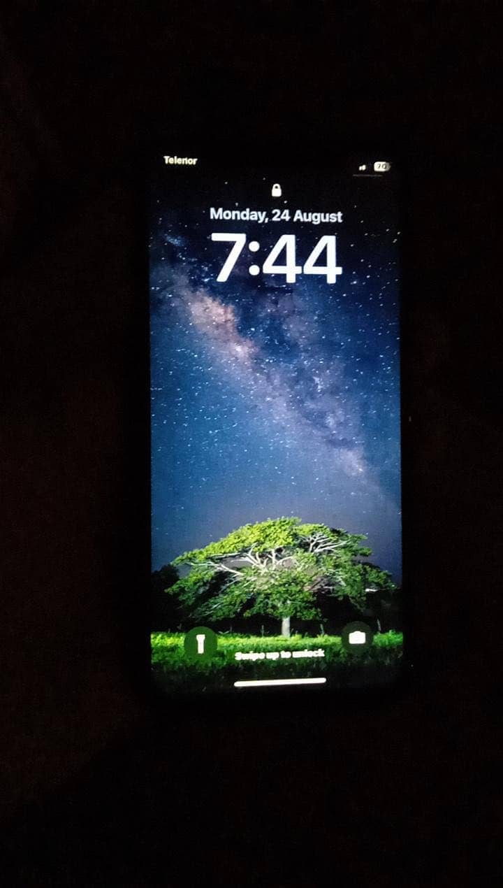 Apple iPhone X 2