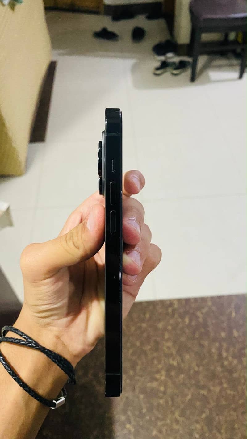 Apple iPhone 14 Pro 7