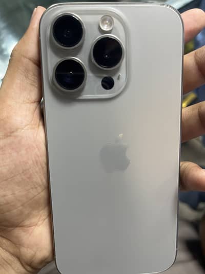 Apple iPhone 15 Pro