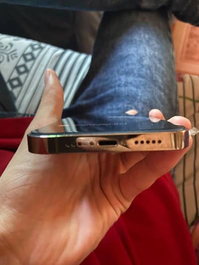 Apple iPhone 14 Pro