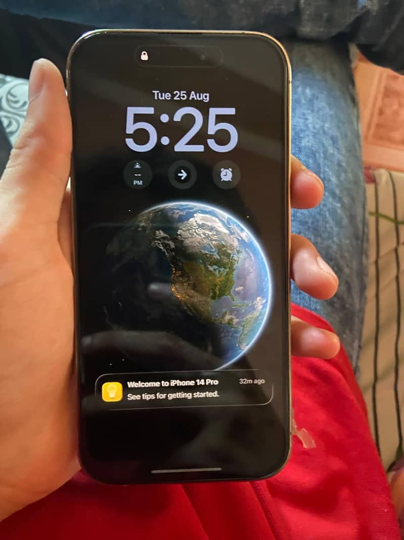 Apple iPhone 14 Pro 2