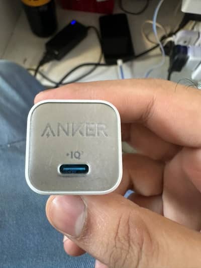 Anker 511 nano 30w