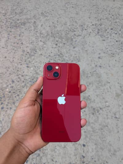 Apple iPhone 13