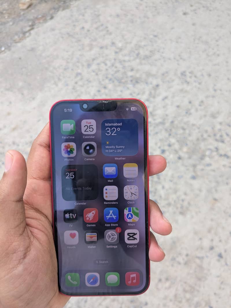 Apple iPhone 13 2