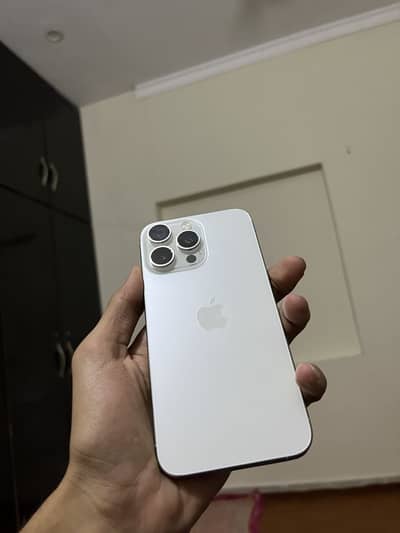 Apple iPhone 15 Pro Max