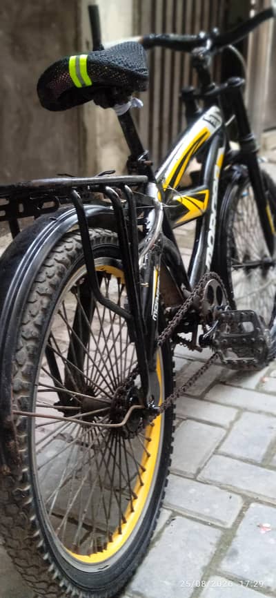 26" Morgan Mountain Bicycle – Excellent Condition – Rs. 17,000