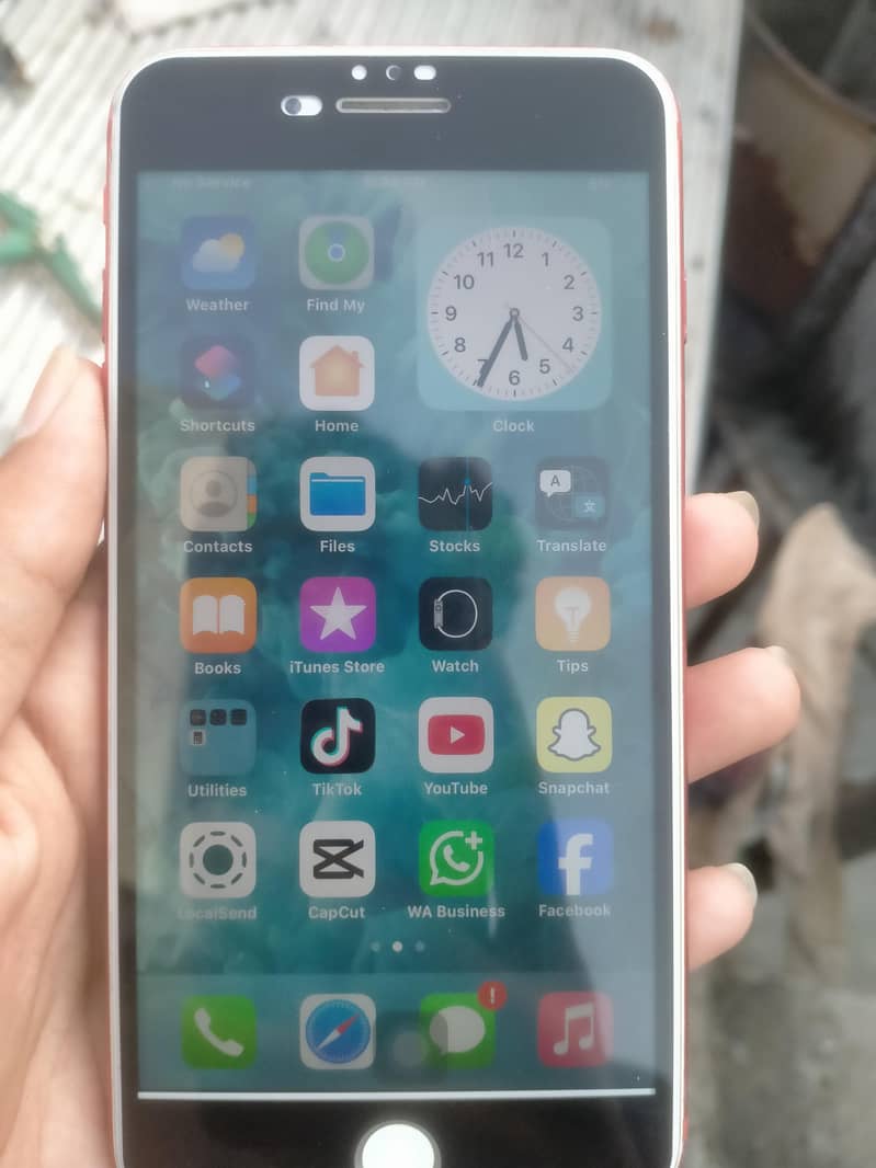 Apple iPhone 7 Plus 2