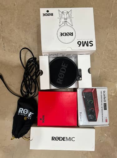 Microphone | Rode NT1 5th Gen Mic | Focusrite Scarlett Solo 3rd Gen