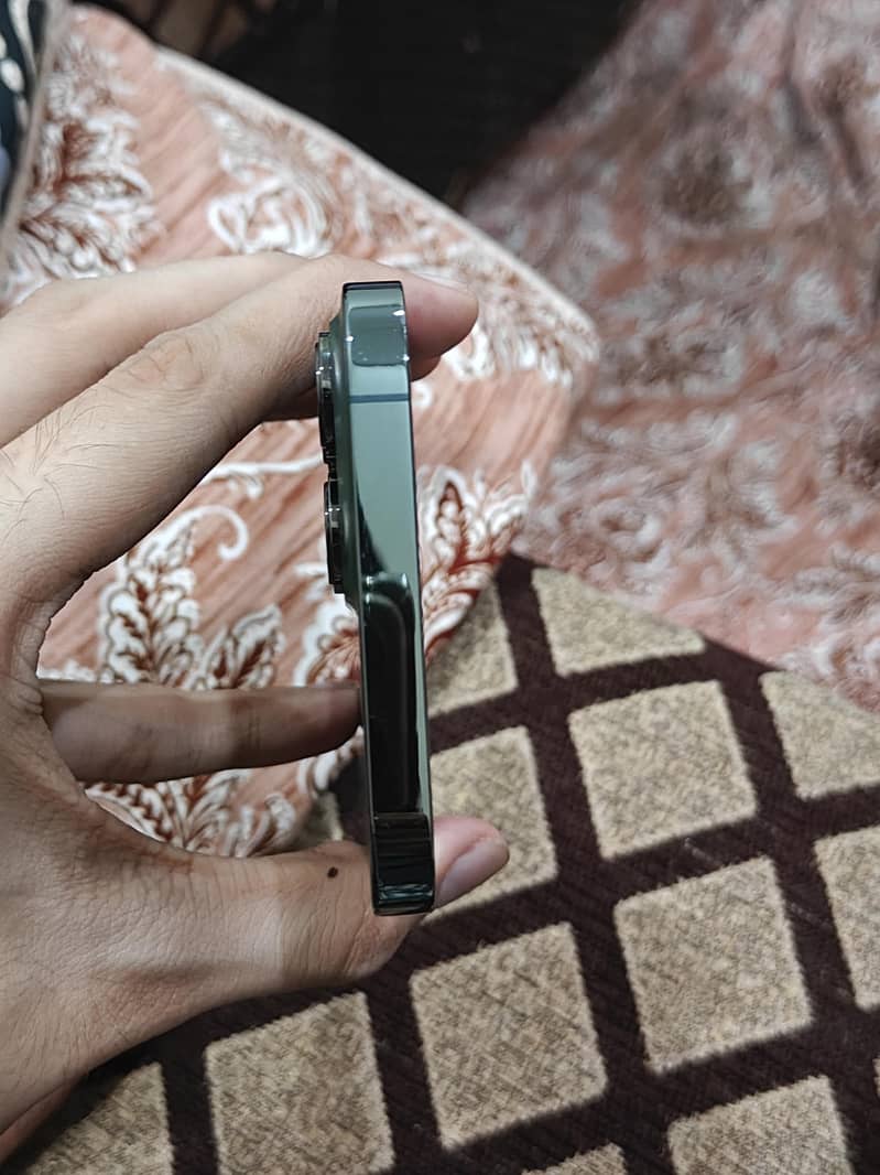 IPhone 13 Pro Max 3